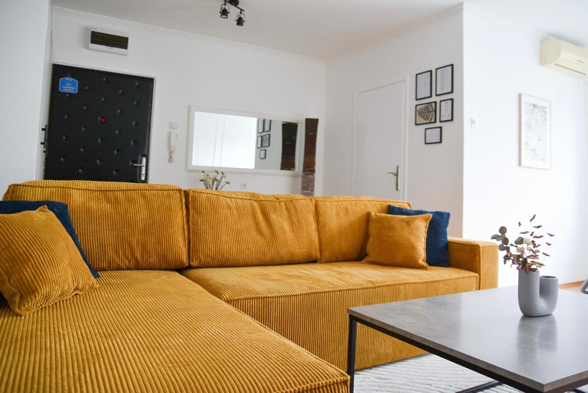 Crown Apartment 4 Subotica Ngoại thất bức ảnh